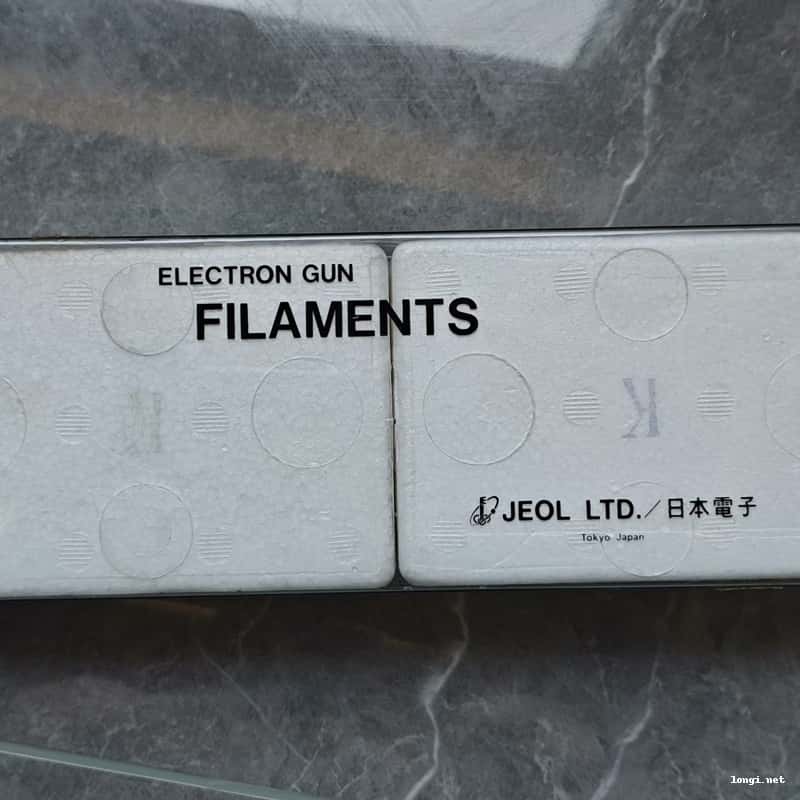 Filament_English_4.jpg Filament_English_4.jpg